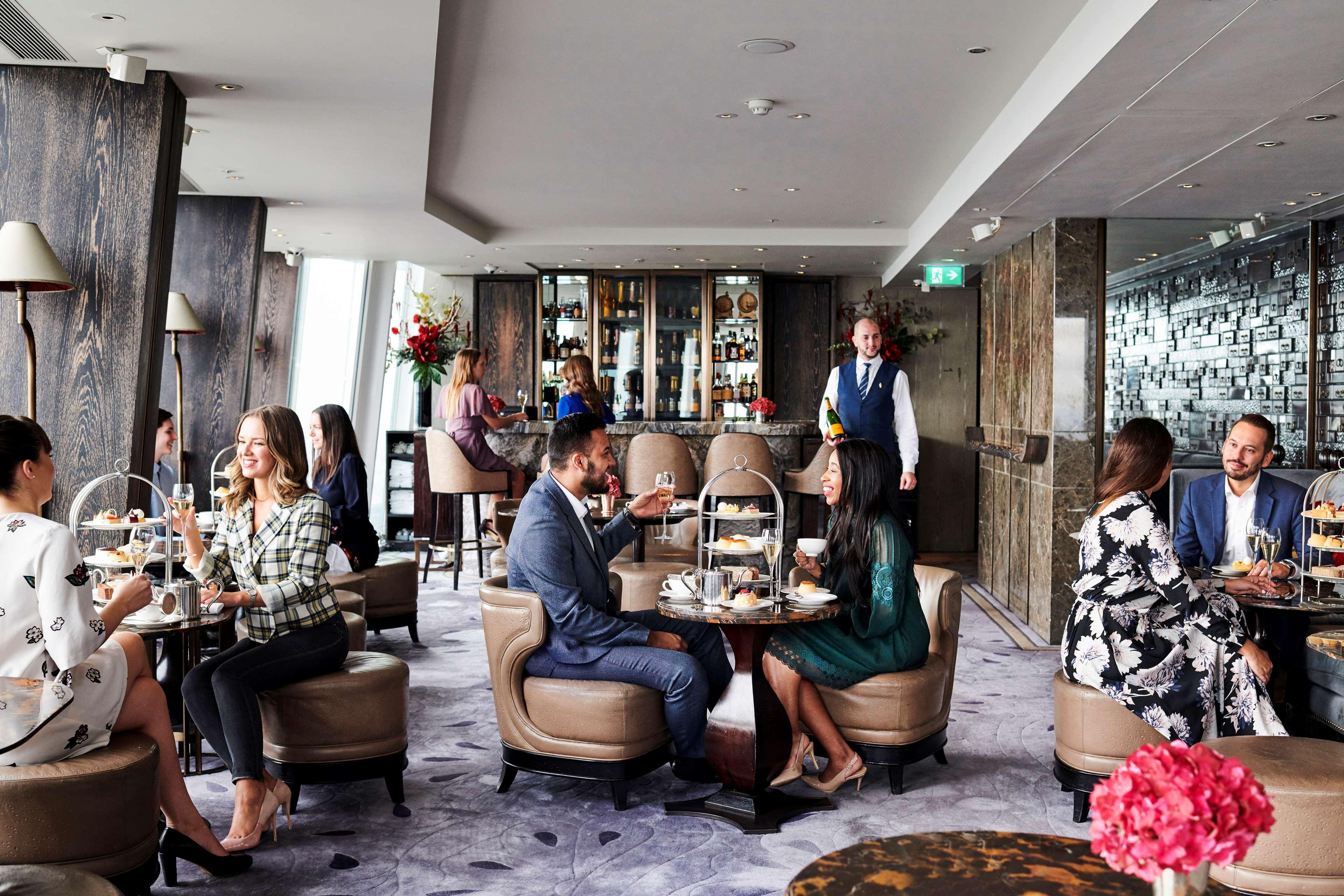 Shangri-La The Shard, London Exteriör bild The Bar at The Dorchester