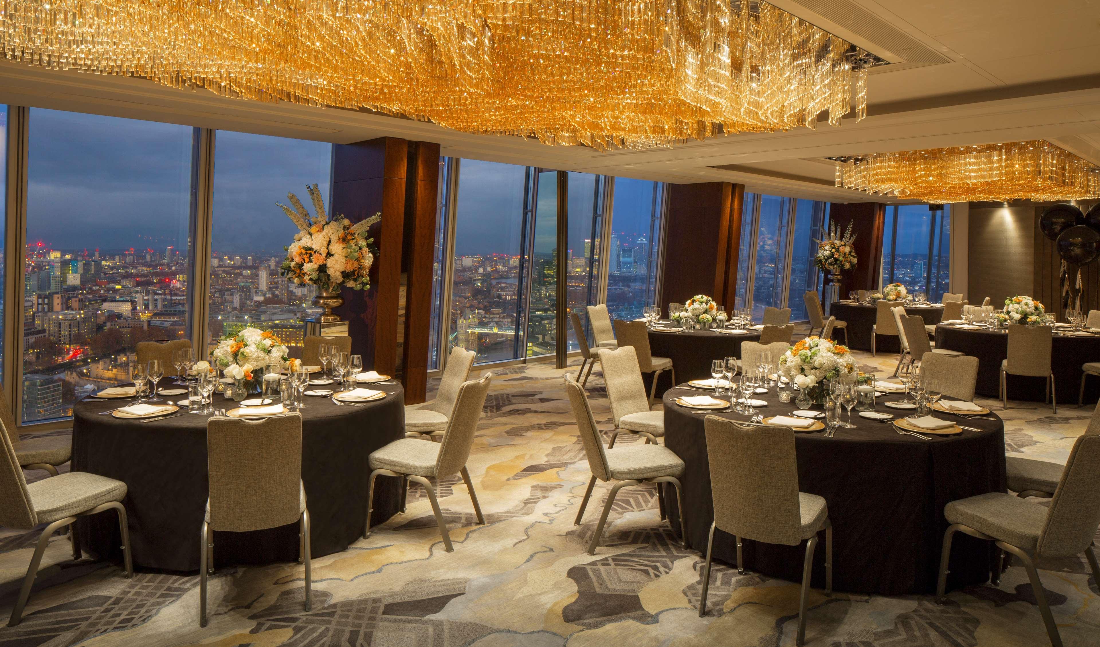 Shangri-La The Shard, London Exteriör bild The 57th floor of the tower